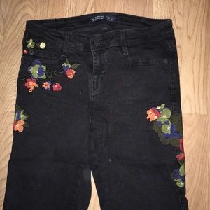 Zara floral embroidered jeans